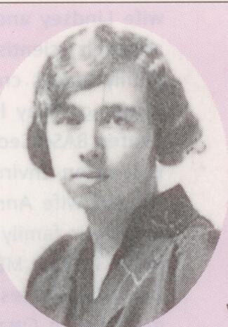 Wood (nee Johnson), Bea (1899-1992)